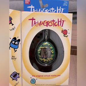 Bandai The Original Tamagotchi (#1800) - brand new, unopened